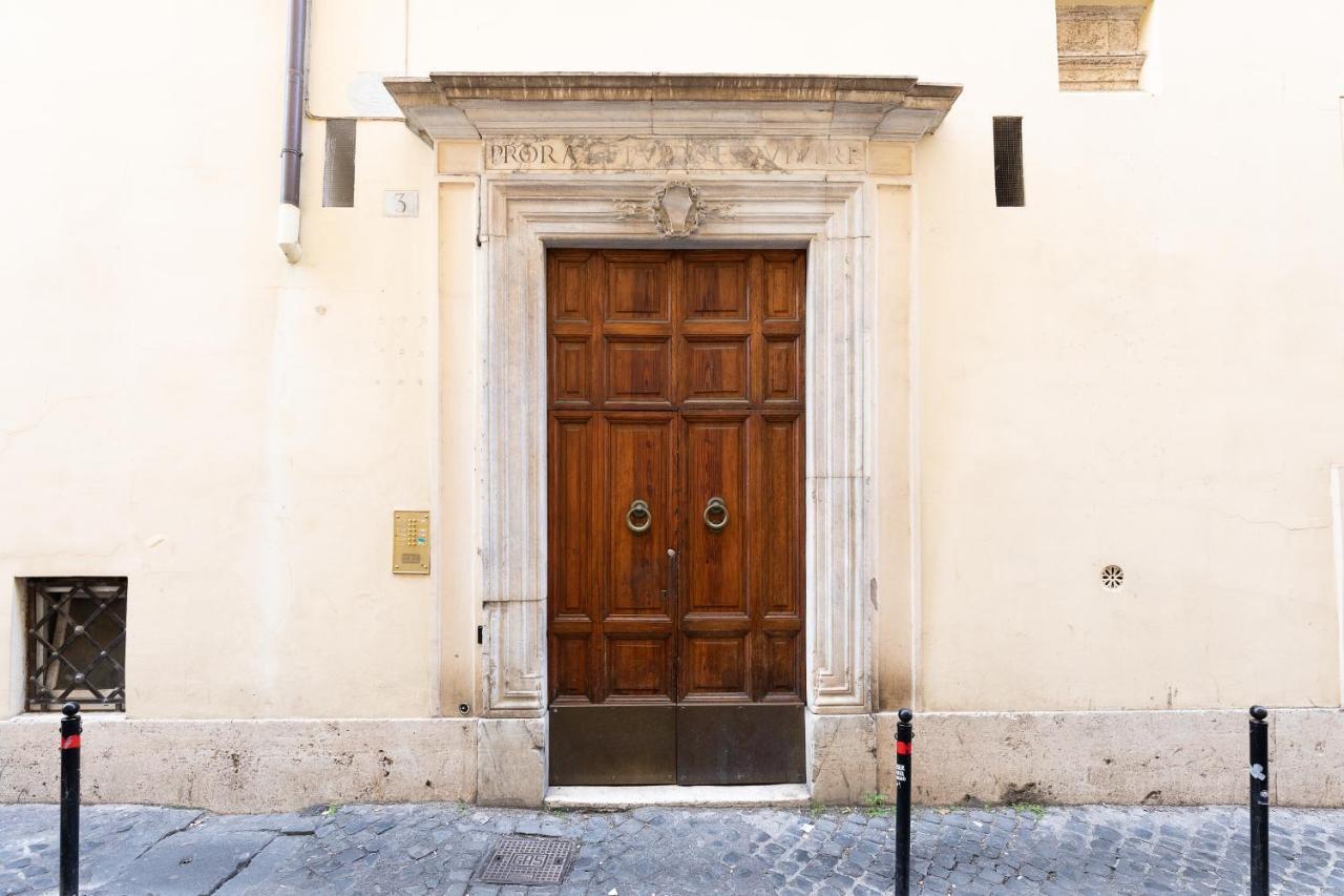 Leonardo Suite Pantheon Rome Exterior photo